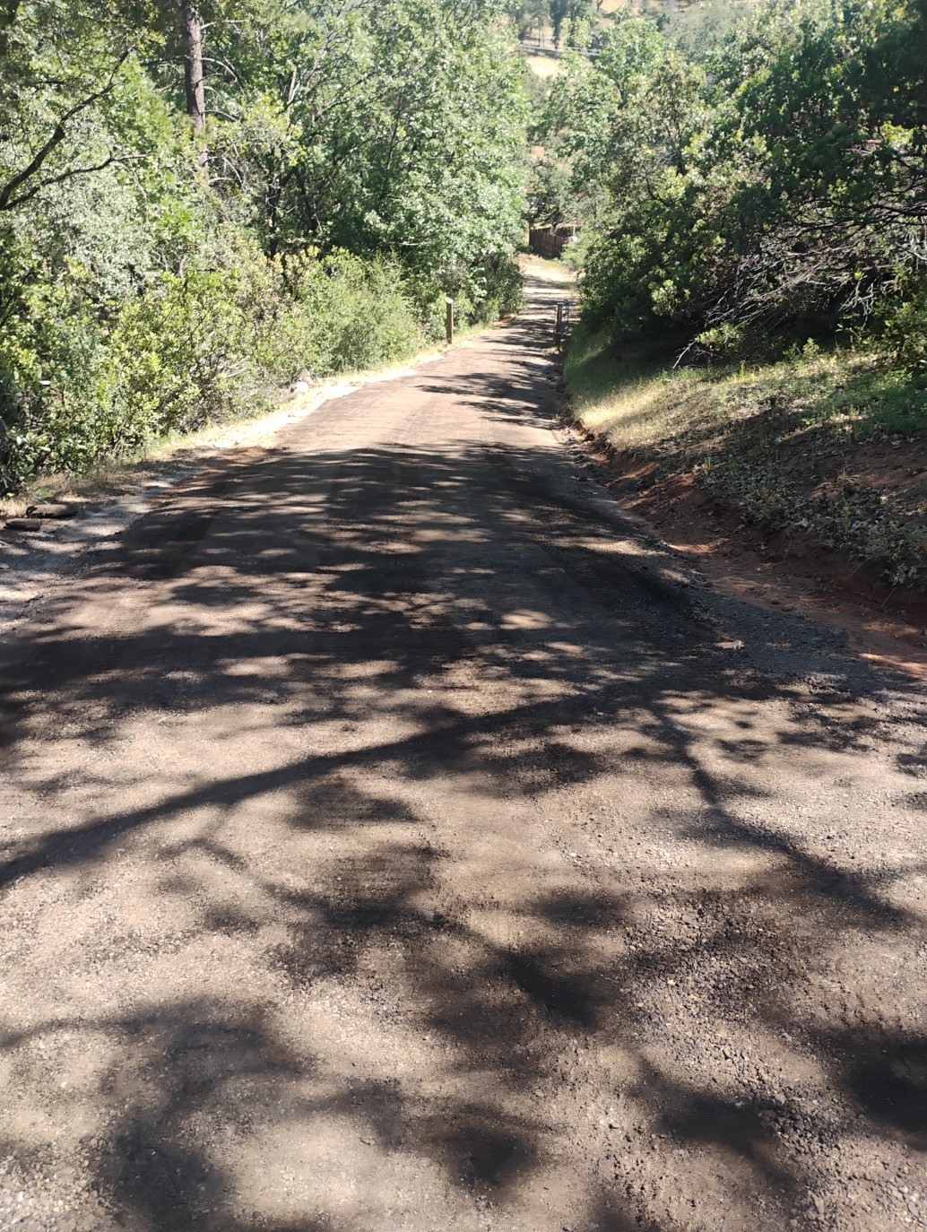 Finished graded driveway for rural property in Mariposa CA