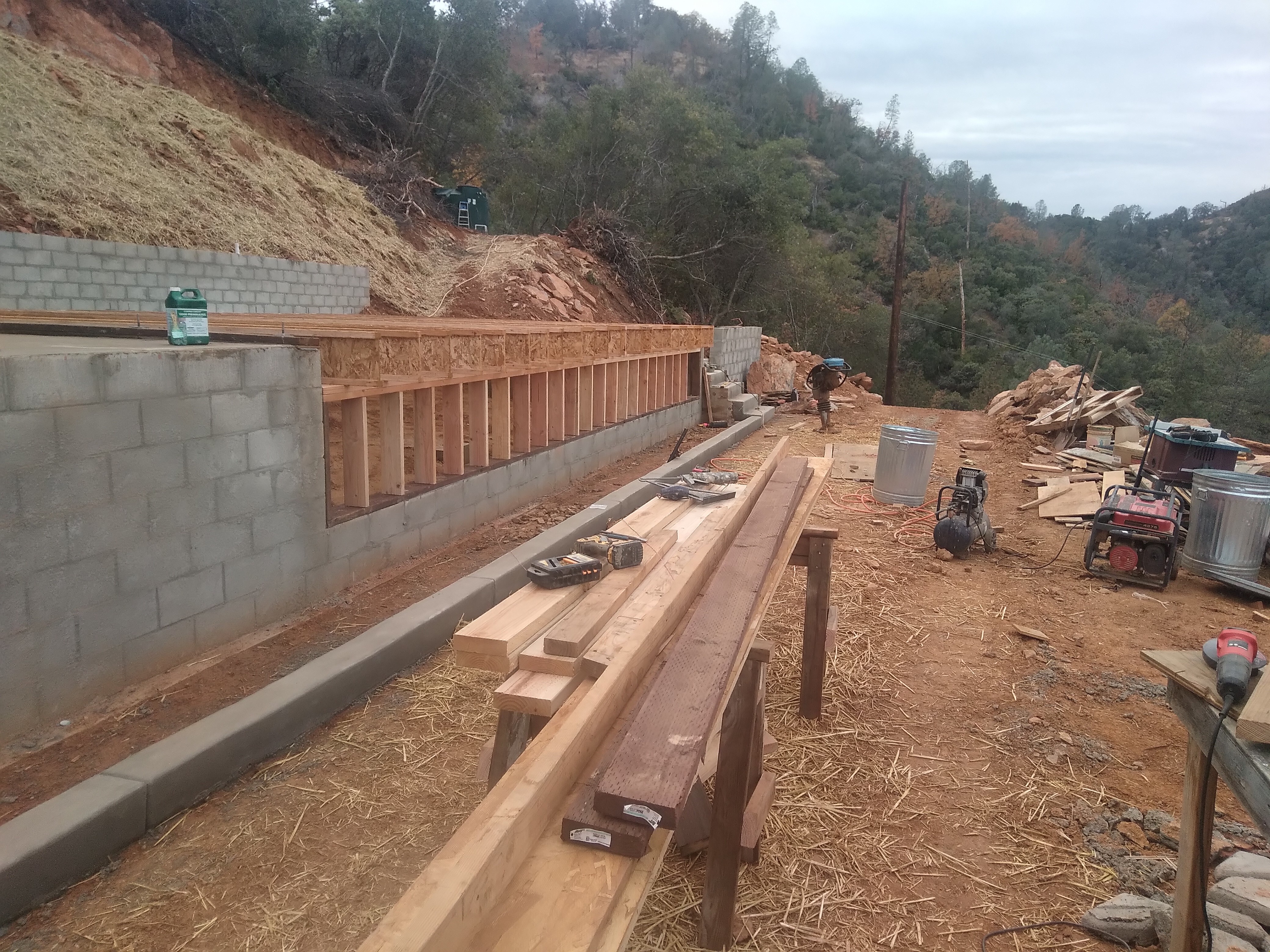 Stem wall and framing for residential construction